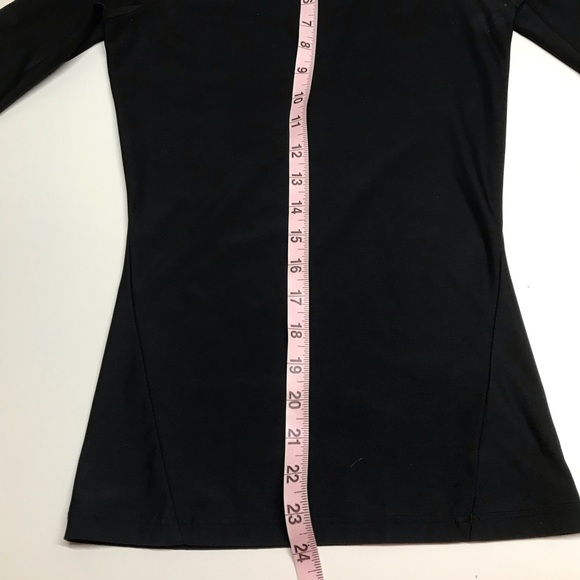 Under Armour V neck long sleeve athletic top rash guard black Size S - Picture 6 of 15